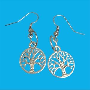 (#415) Silver Tree Design Drop Earrings